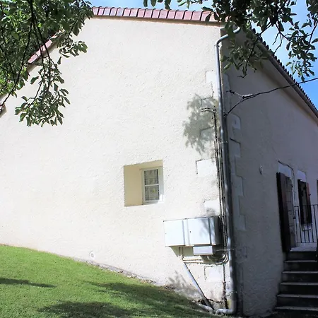 Maison De Charme A La Ferme Avec Jardin, Cheminee Et Wifi, Pres De Perigueux - Fr-1-616-40 * Mensignac